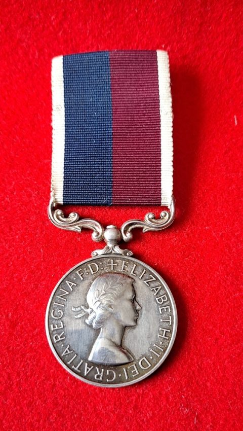 Royal Air Force LSGC Medal - Medals And Memorabilia