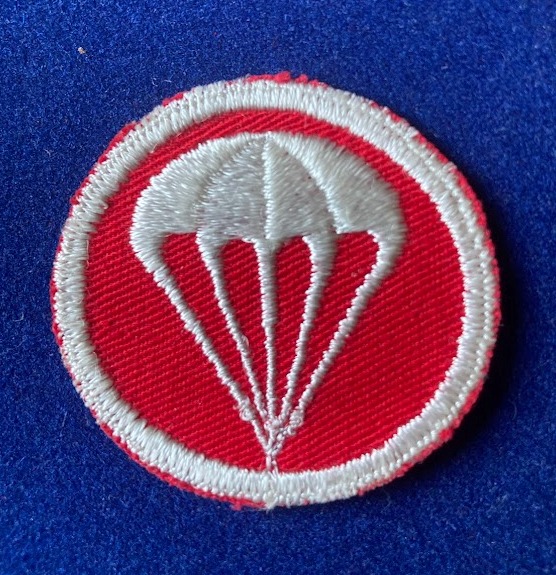 US Artillery Troops Paratroopers badge - Medals And Memorabilia