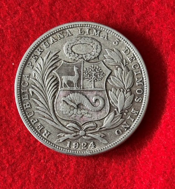 1924 Peru Un Sol Silver Coin